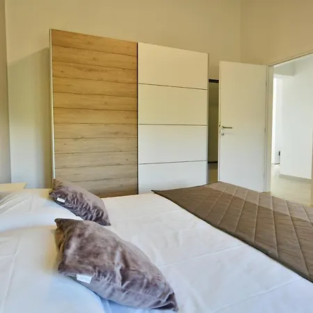 R2 By Rudan Apartment Vizinada