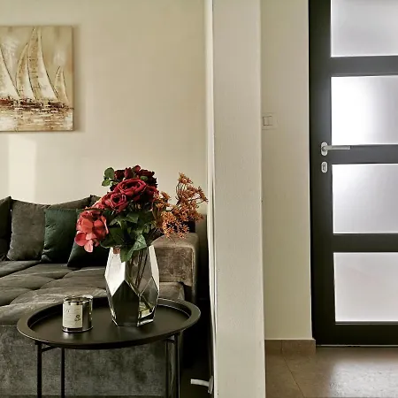 شقة R2 By Rudan *